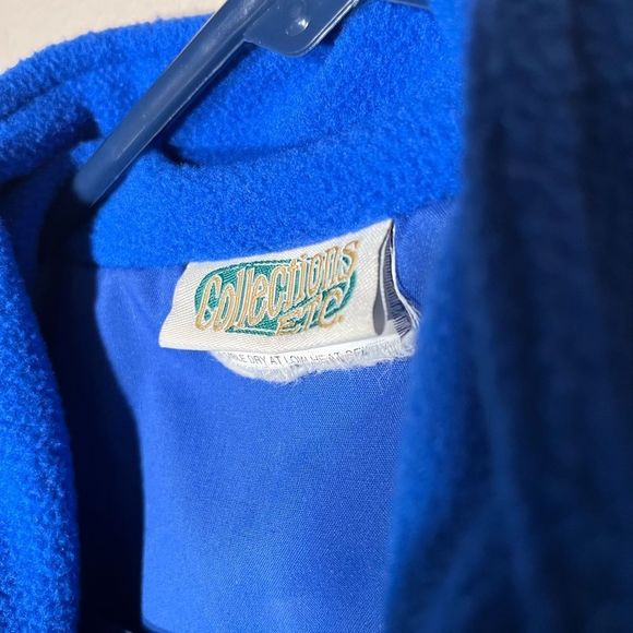 Christmas in Nature Blue Fleece + Snowman Striped Scarf and a Cardinal on Top - Picture 3 of 6